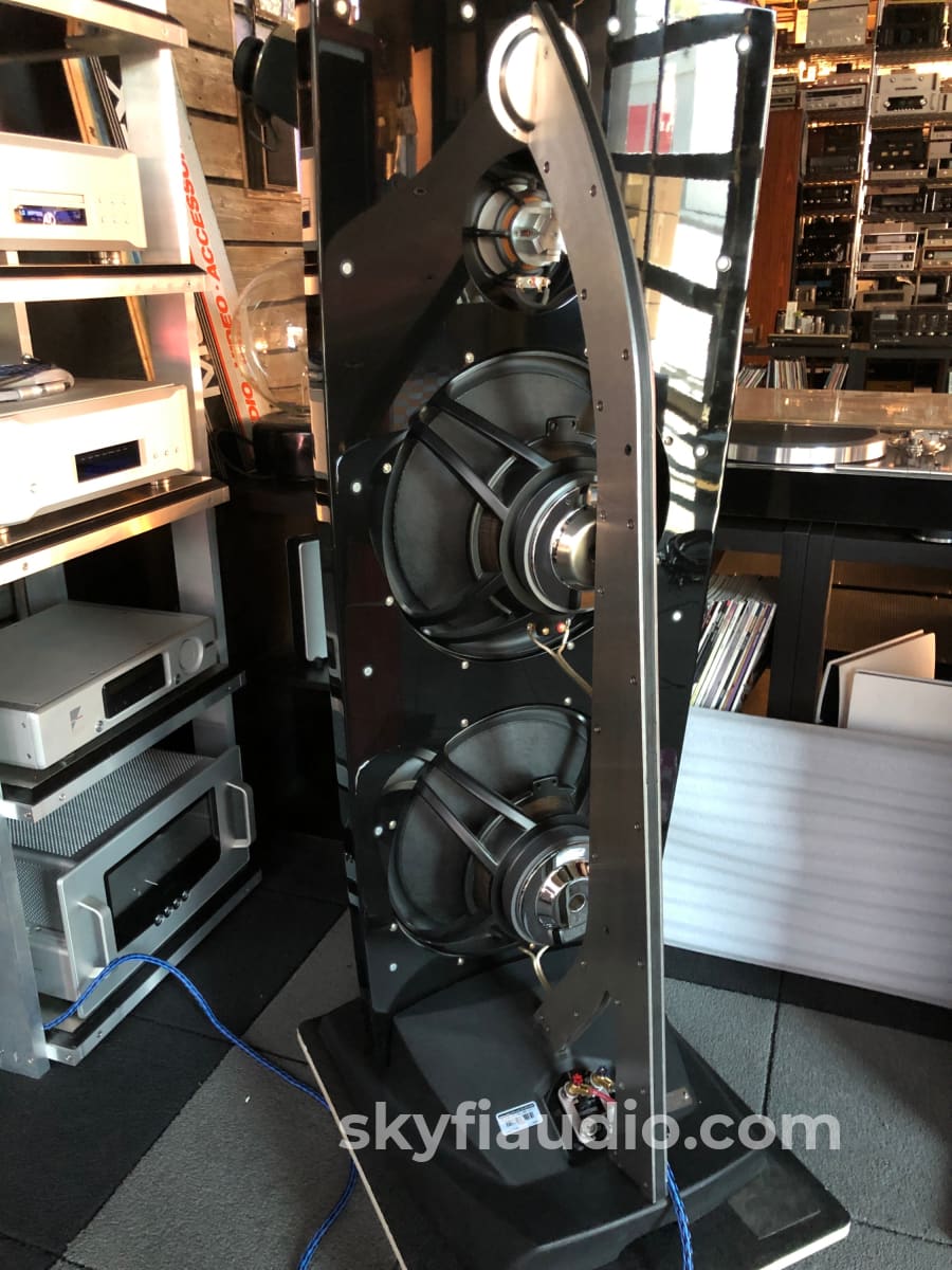 Jamo R909 Reference Speakers In Gloss Black - Made Denmark Open Baffle Design With Dual 15 Woofers