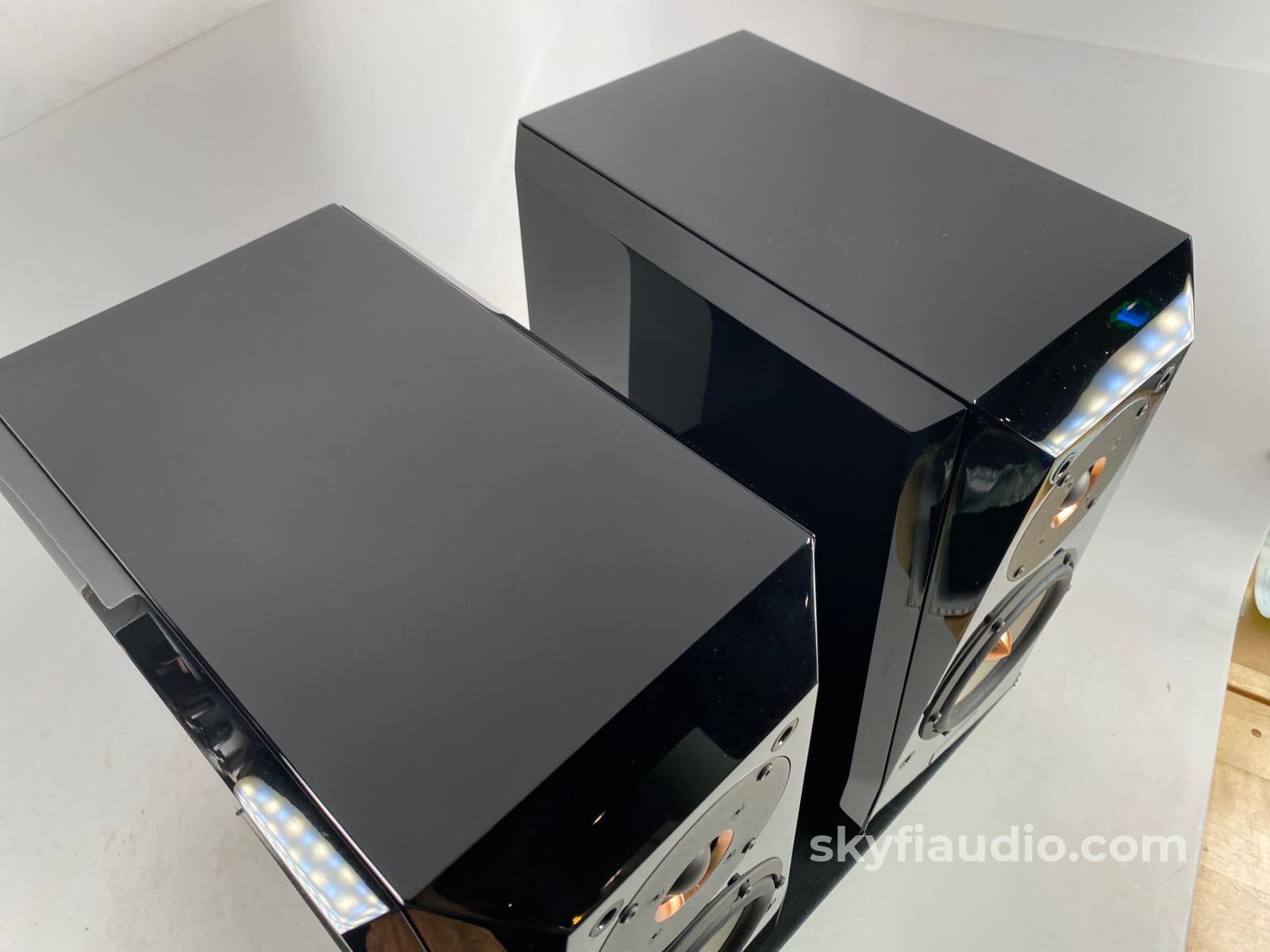 Joseph Audio Pulsar Gorgeous Two-Way Bookshelf Speakers