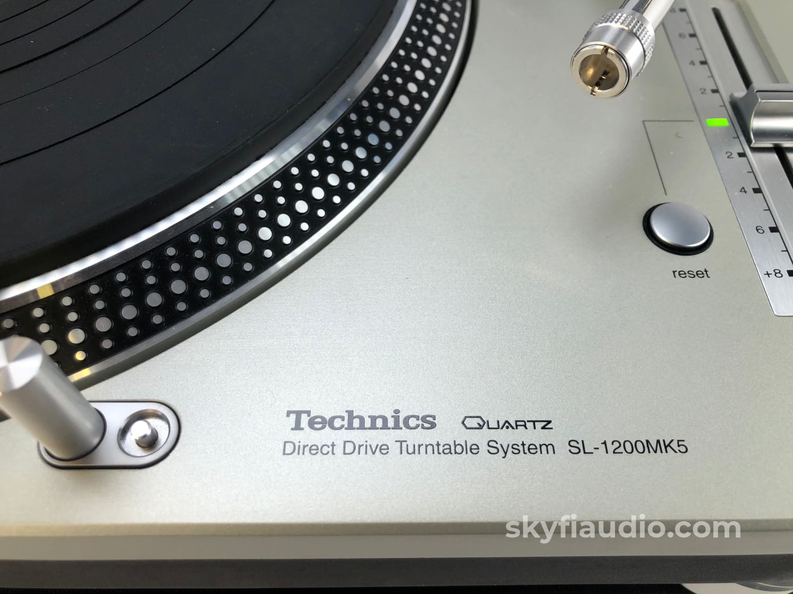【お得本物保証】K0505-18 Technics テクニクス SL-1200 MK3D ダイレクト ドライブ ターンテーブル Direct Drive Turntable 音響機器 ターンテーブル