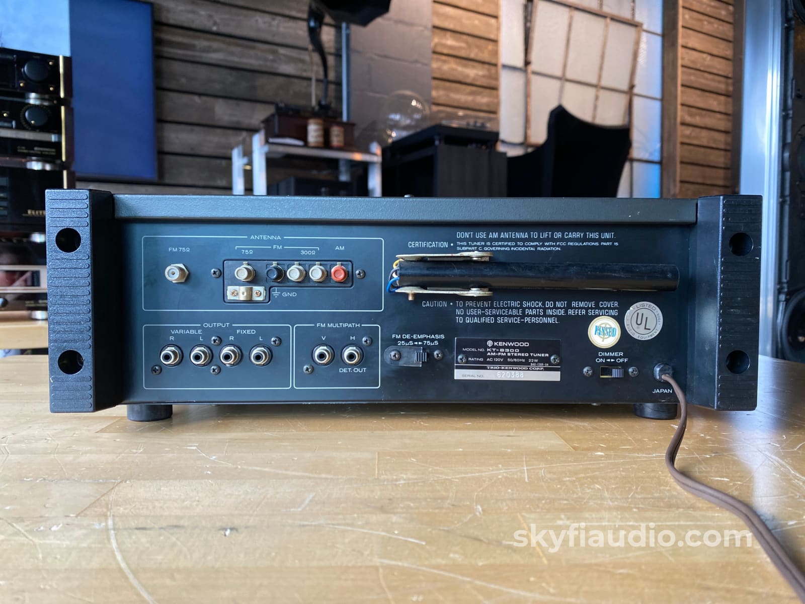 Kenwood KT-8300 AM/FM Tuner w/Rare Rack Kit - Professionally Aligned