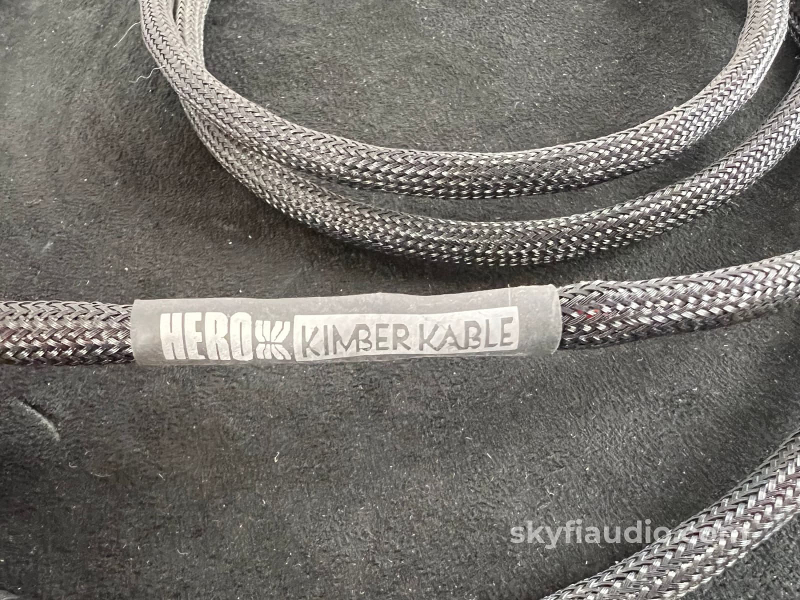 Kimber Kable Hero Rca Interconnects (Pair) With German-Made Wbt Connectors - 1 Meter Cables