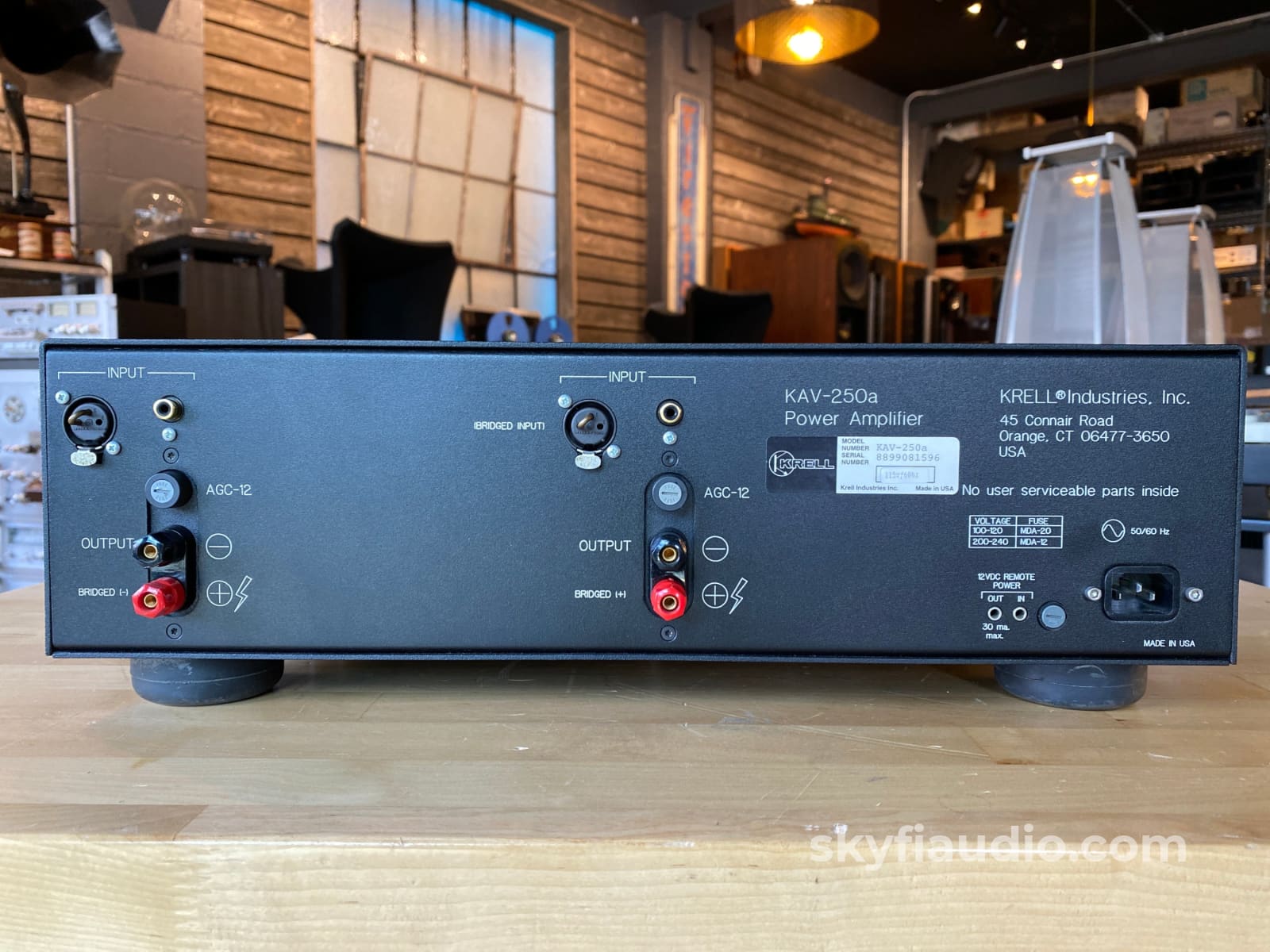 Krell Kav-250A Solid State Stereo Amplifier