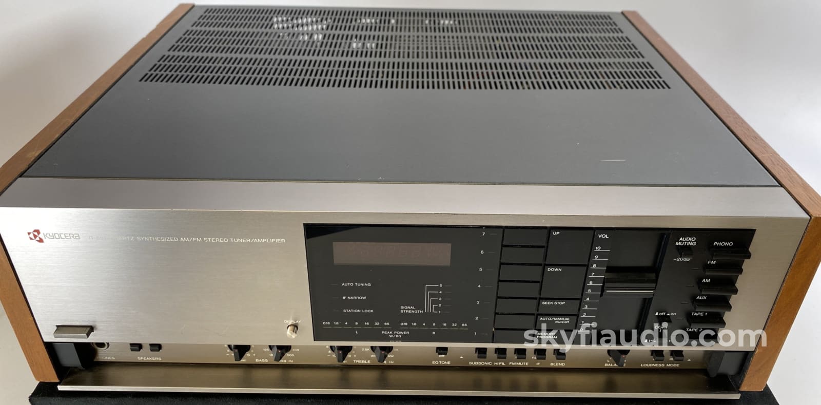 Kyocera R-651 Vintage Am/Fm Stereo Receiver W/Phono Integrated Amplifier