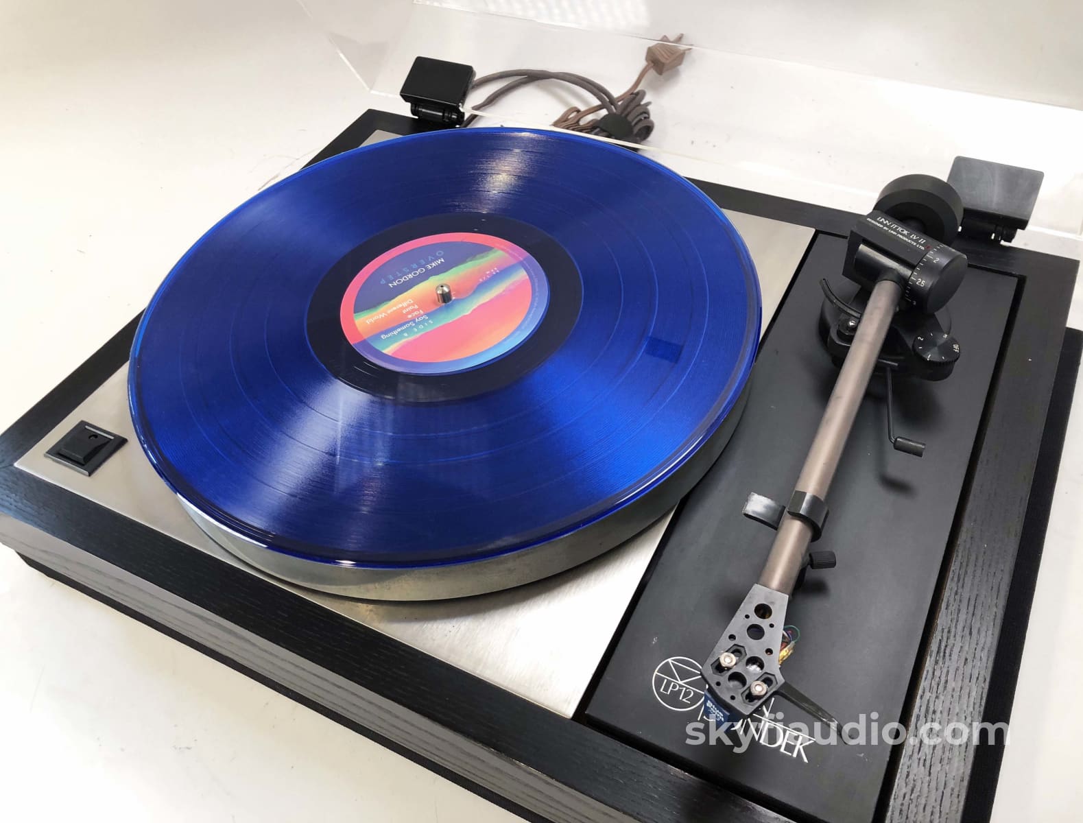 Legendary Linn Lp12 Turntable With New Sumiko Blue Point No. 2 Cartridge