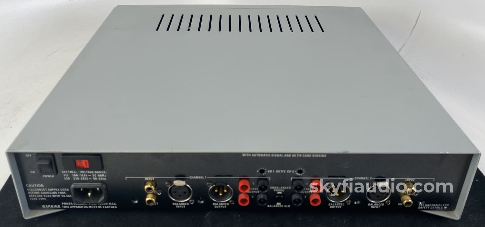 Linn 2250 Stereo Power Amplifier With 100W X 2