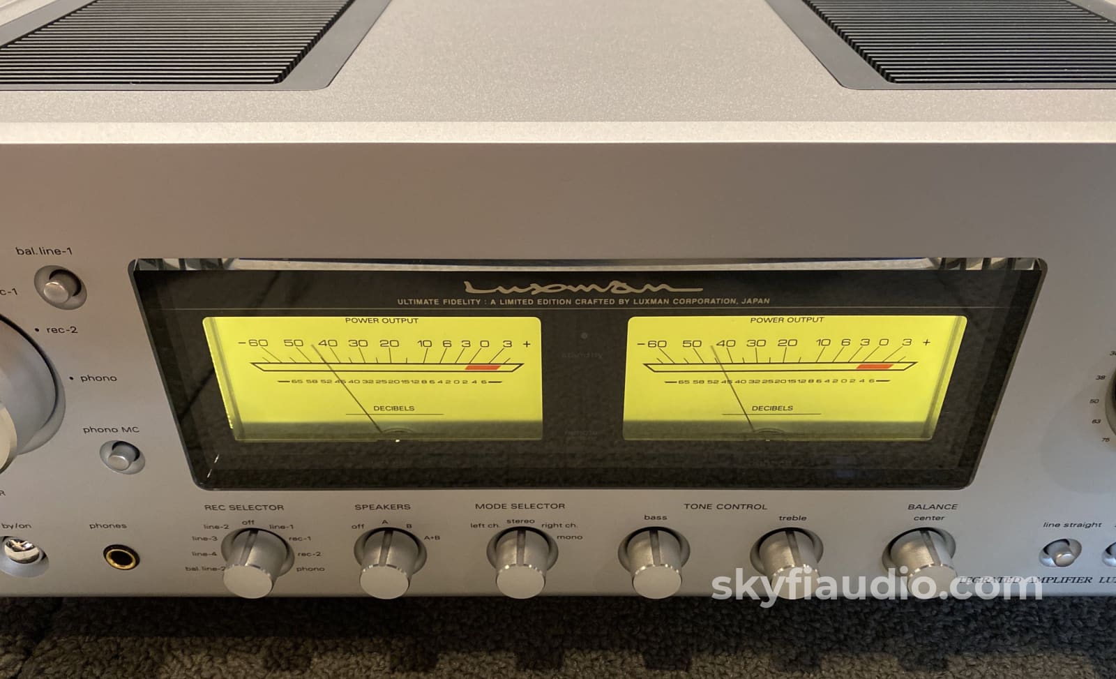 Luxman L-550A II Limited Edition Integrated Class A Amplifier with Pho