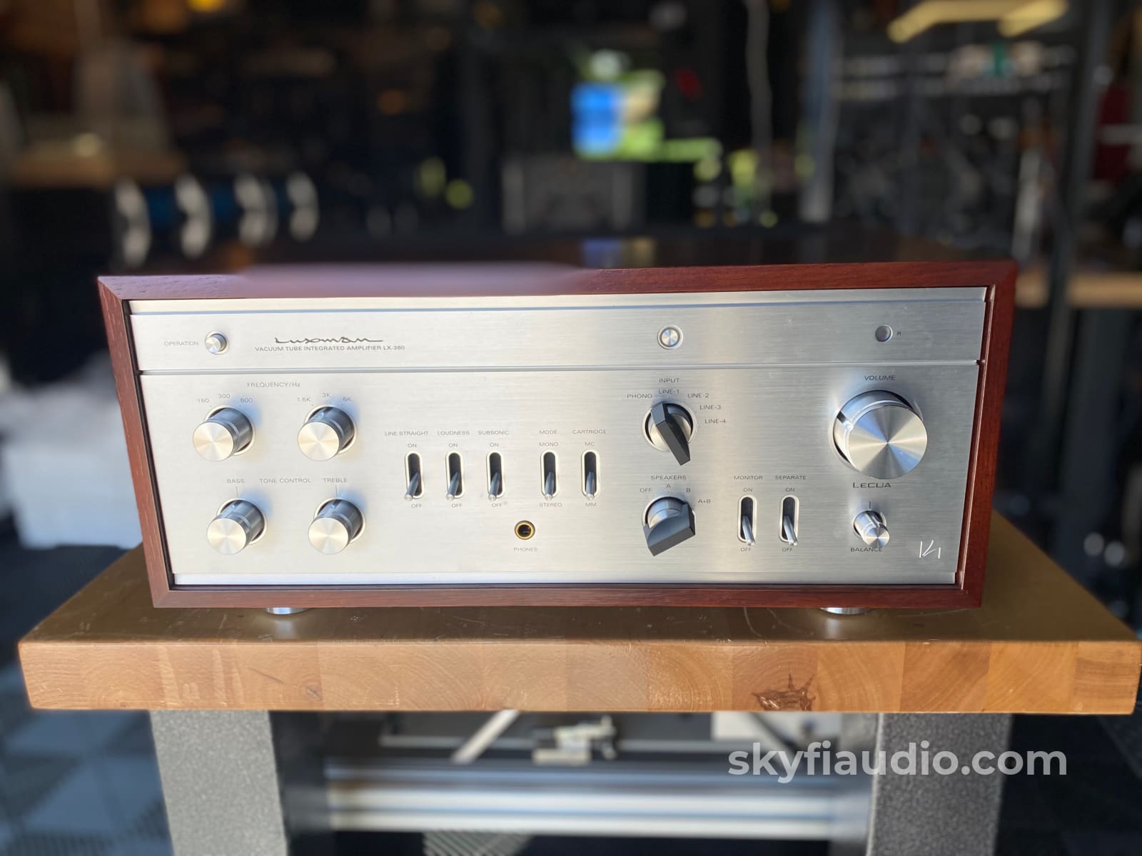 Luxman Lx-380 Tube Integrated Stereo Amplifier - Demo Unit