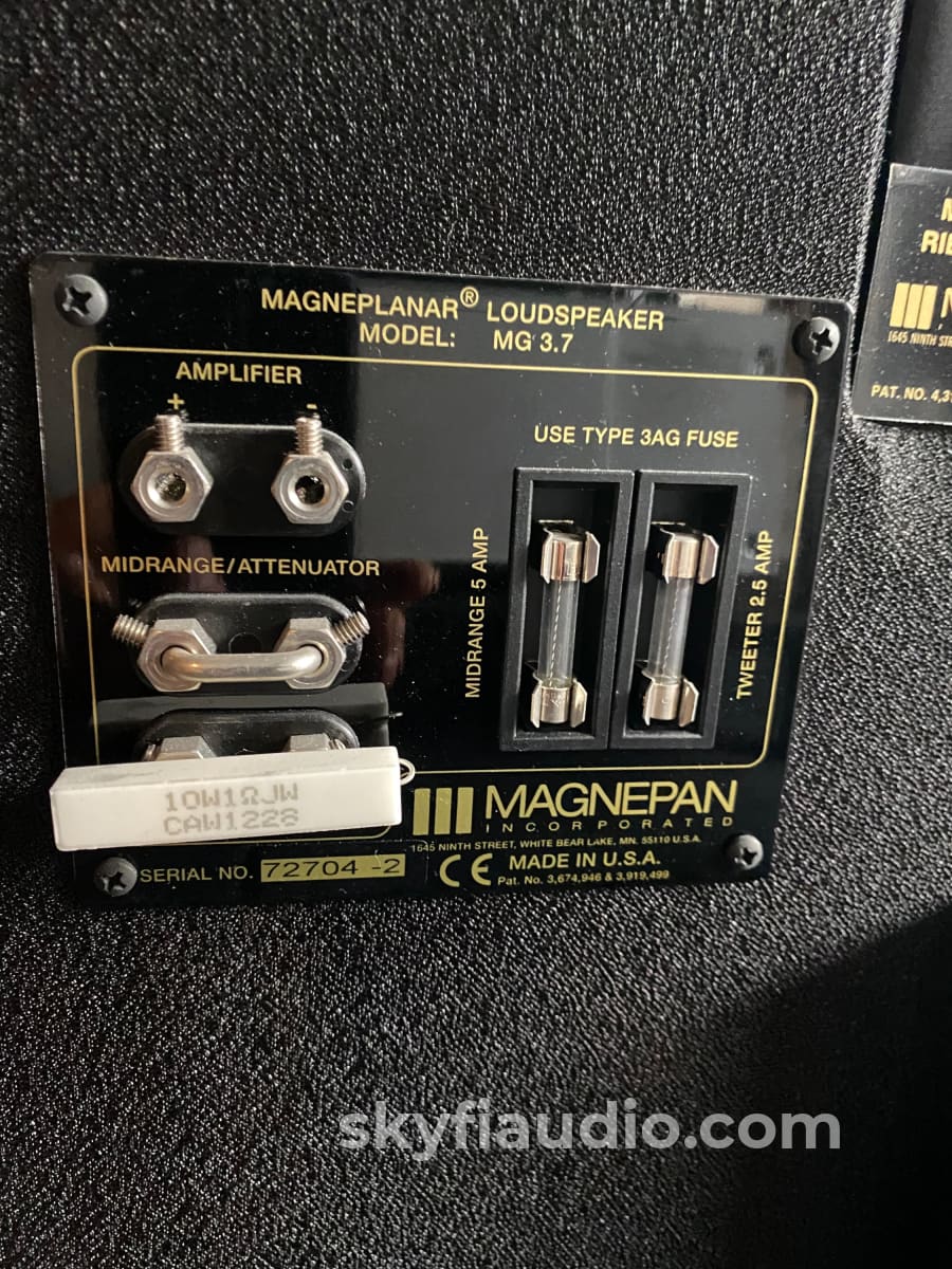 Magnepan Magneplanar Mg 3.7 Speakers In Black