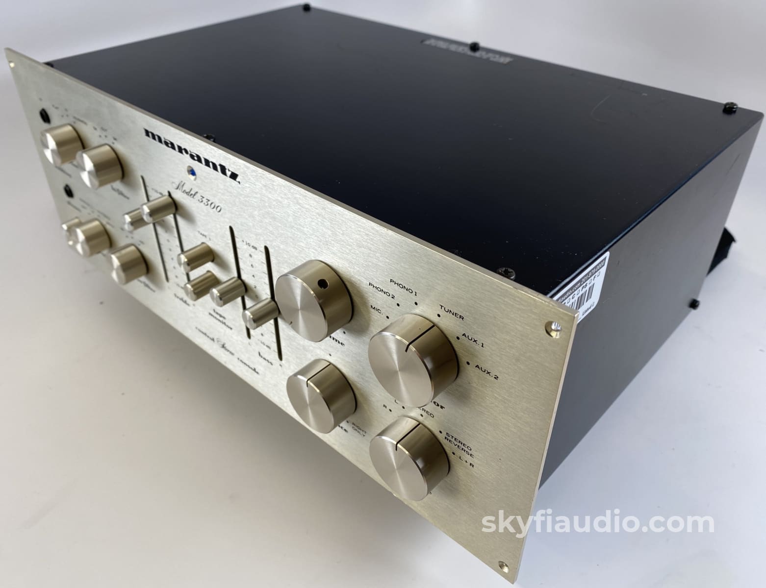Marantz Model 3300 Preamplifier - Stereophonic Control Console From 1973