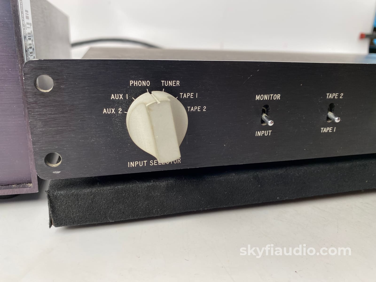 Mark Levinson ML-7 Vintage Analog Preamp - With Phono Stage