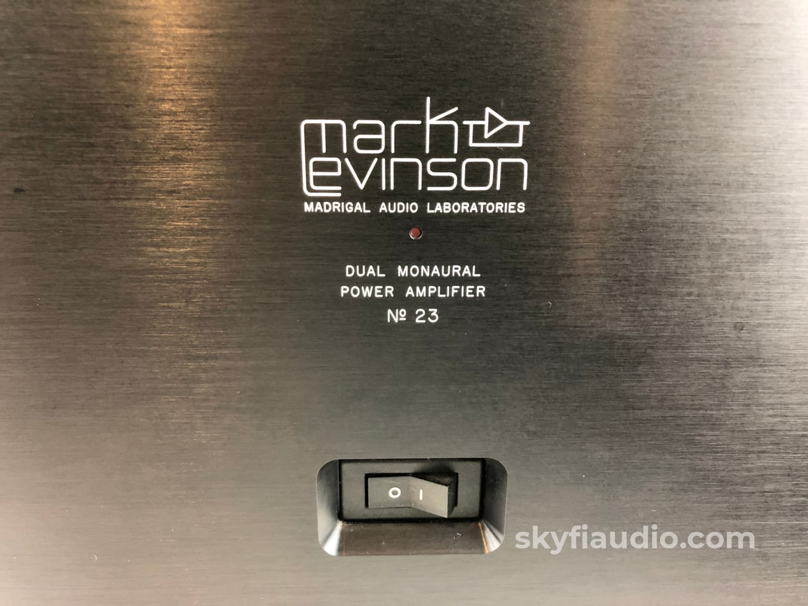 Mark Levinson No.23 Dual Monaural Solid State Amplifier