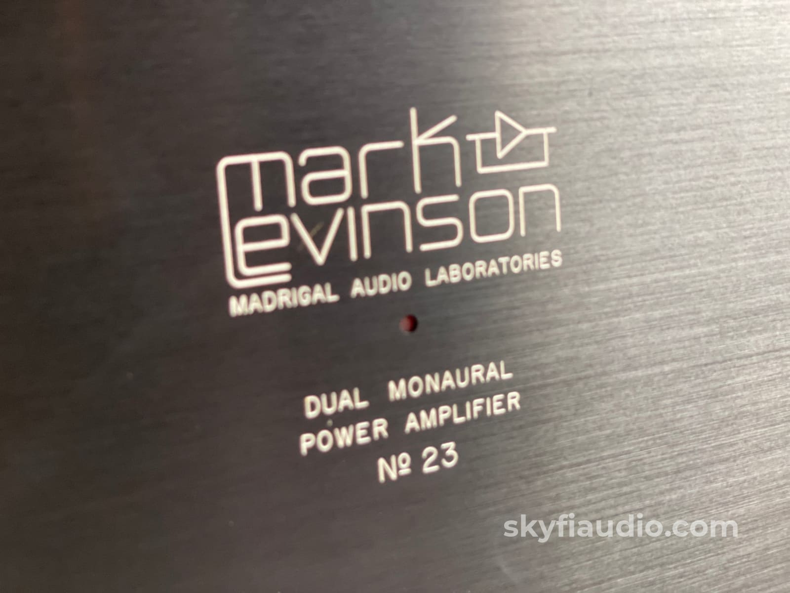 Mark Levinson No.23 Dual Mono Solid State Amplifier 200W