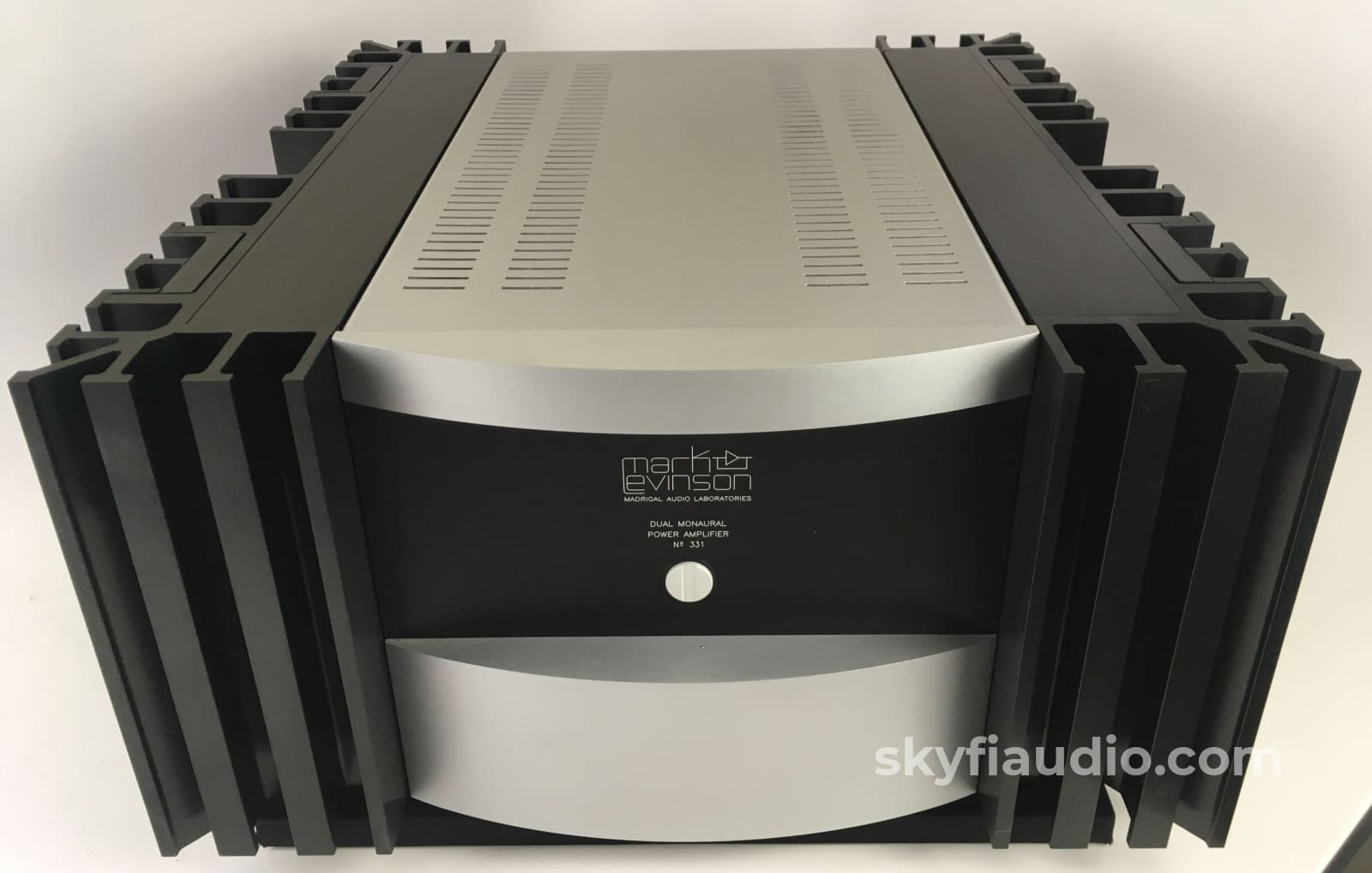 Mark Levinson No.331 Solid State Amplifier