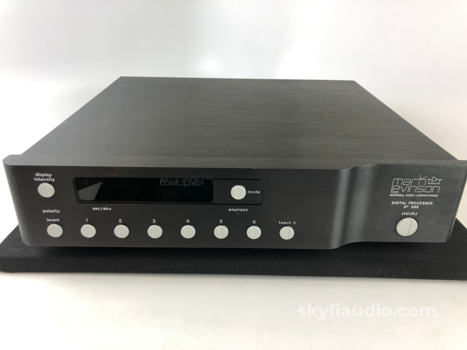 Mark Levinson No.360s DAC - Quad Multibit 24-Bit Burr-Brown PCM1704's