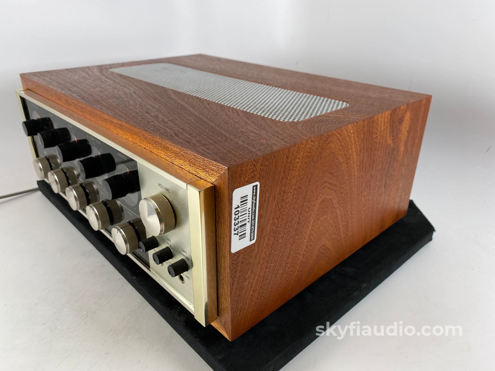 Mcintosh C20 Vintage Tube Preamp With Custom Case And Full Telefunken Complement Preamplifier