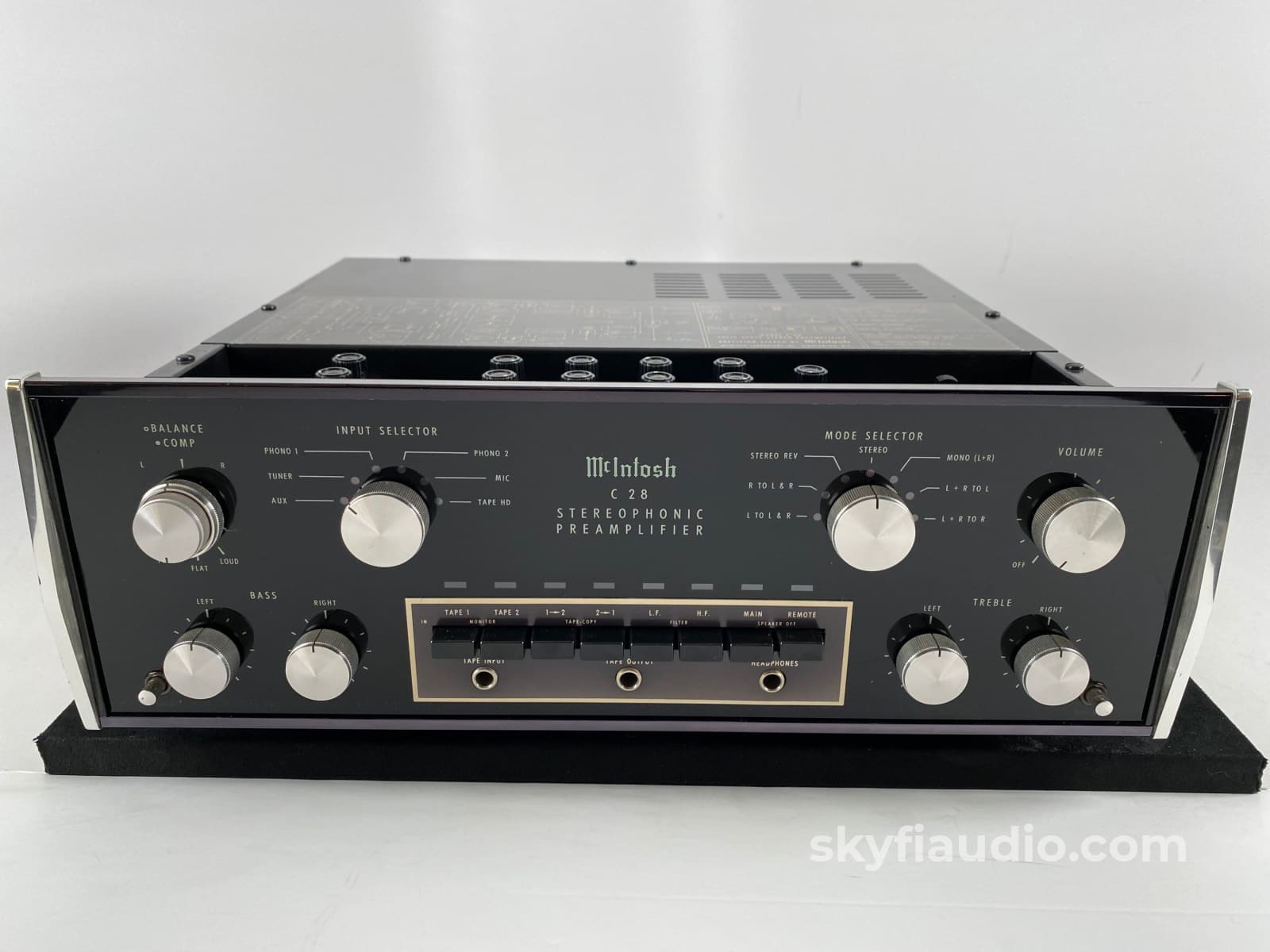 Mcintosh C28 All Analog Preamplifier - Super Clean