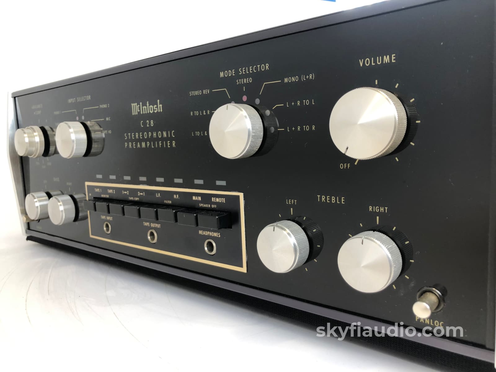 Mcintosh C28 Preamp - Fully Restored And Near Mint Preamplifier