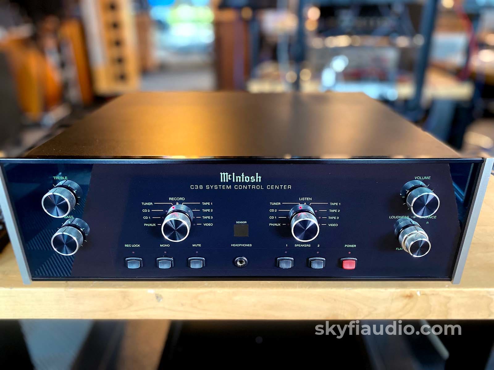 Mcintosh C38 Solid State Preamplifier Full Featured W/Phono Stage