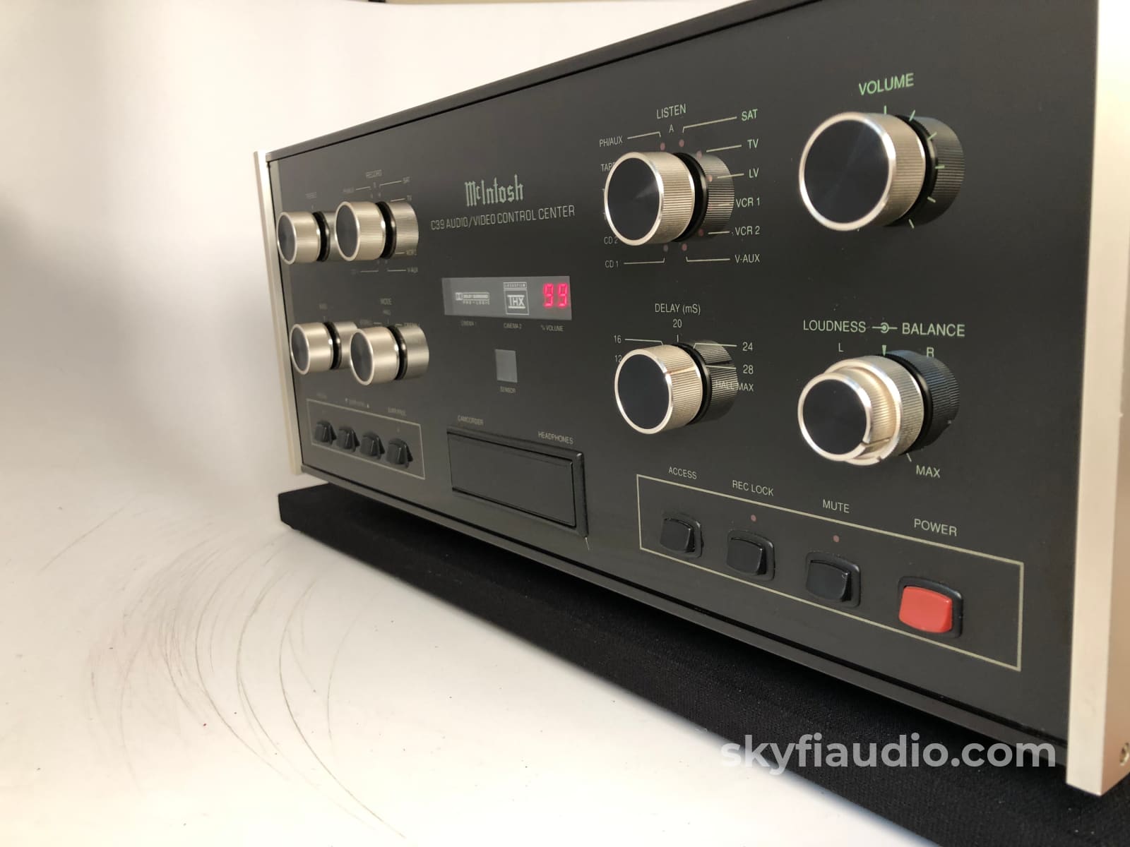 McIntosh C39 Solid State Preamp with Phono Input