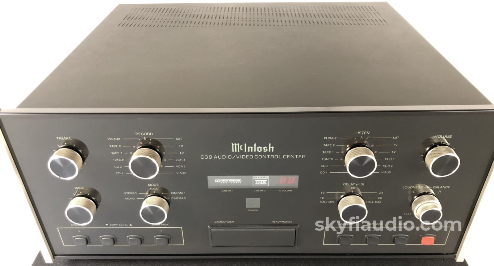 McIntosh C39 Solid State Preamp with Phono Input