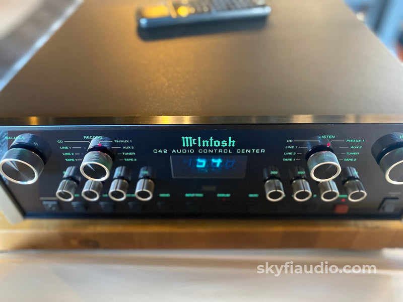 Mcintosh C42 Vintage Preamplifier With Phono And Remote