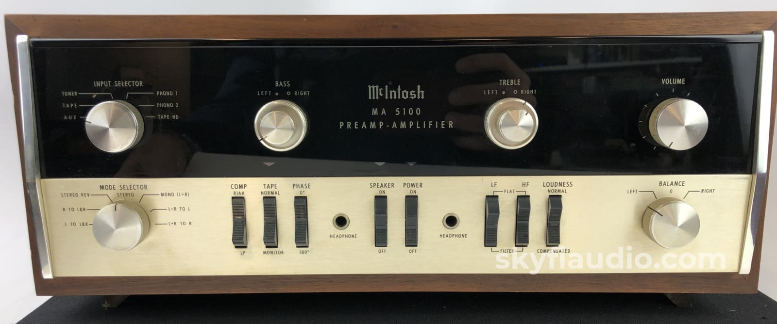 McIntosh MA-5100 Integrated Amplifier with Dual Phono Inputs and Case