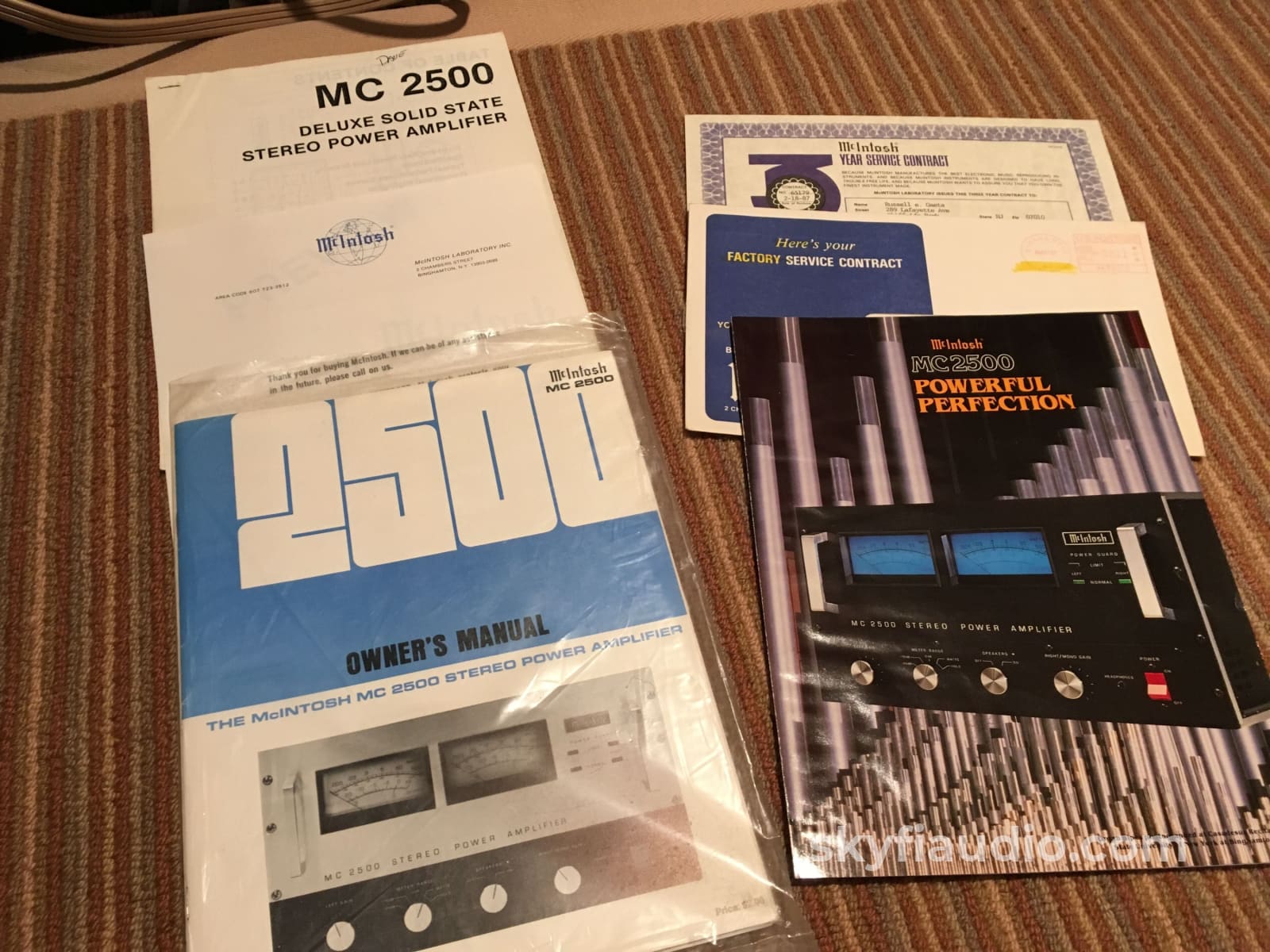 Mcintosh Mc-2500 Solid State Amplifier