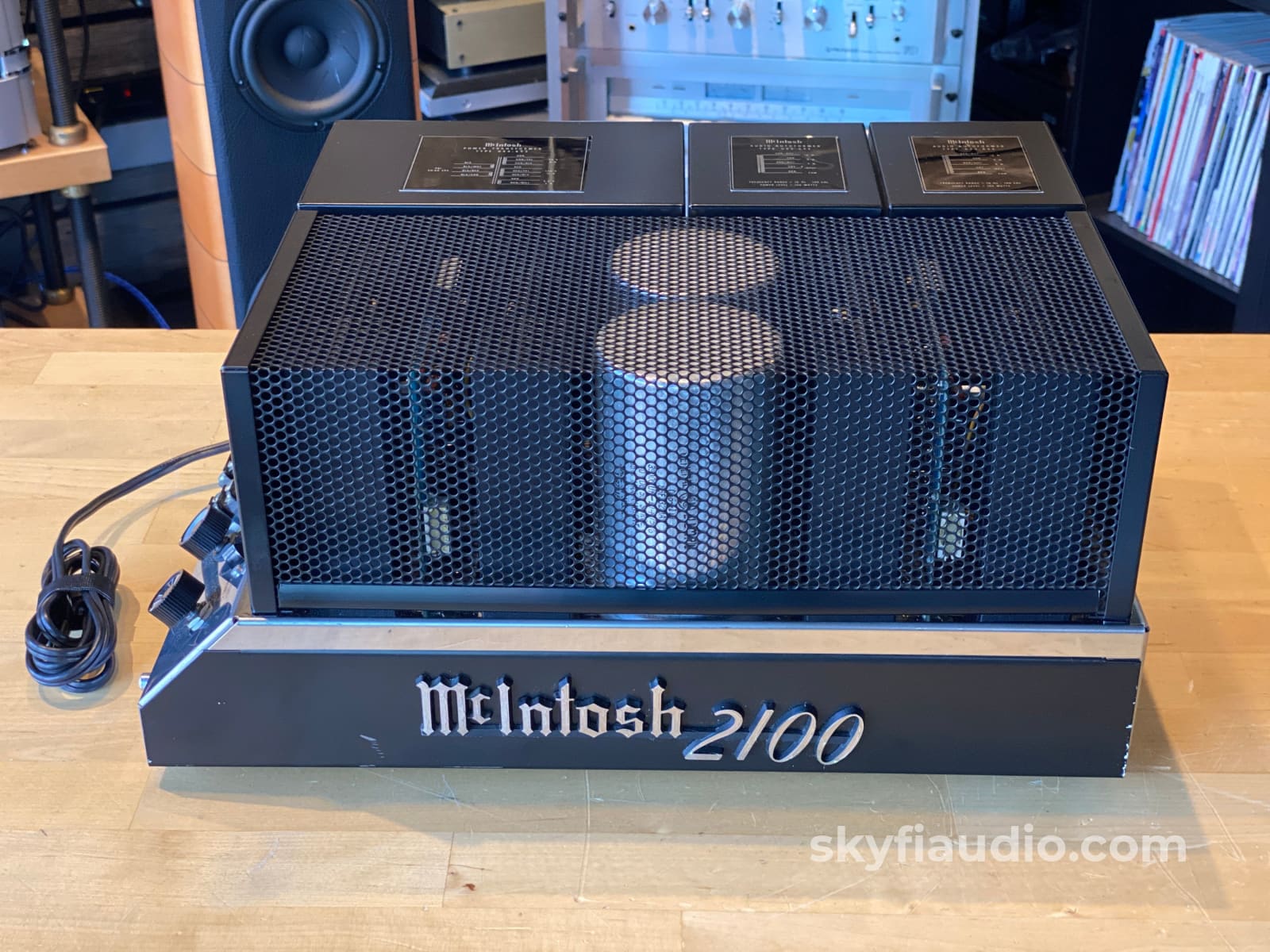 Mcintosh Mc2100 Stereo Amplifier - Fully Serviced