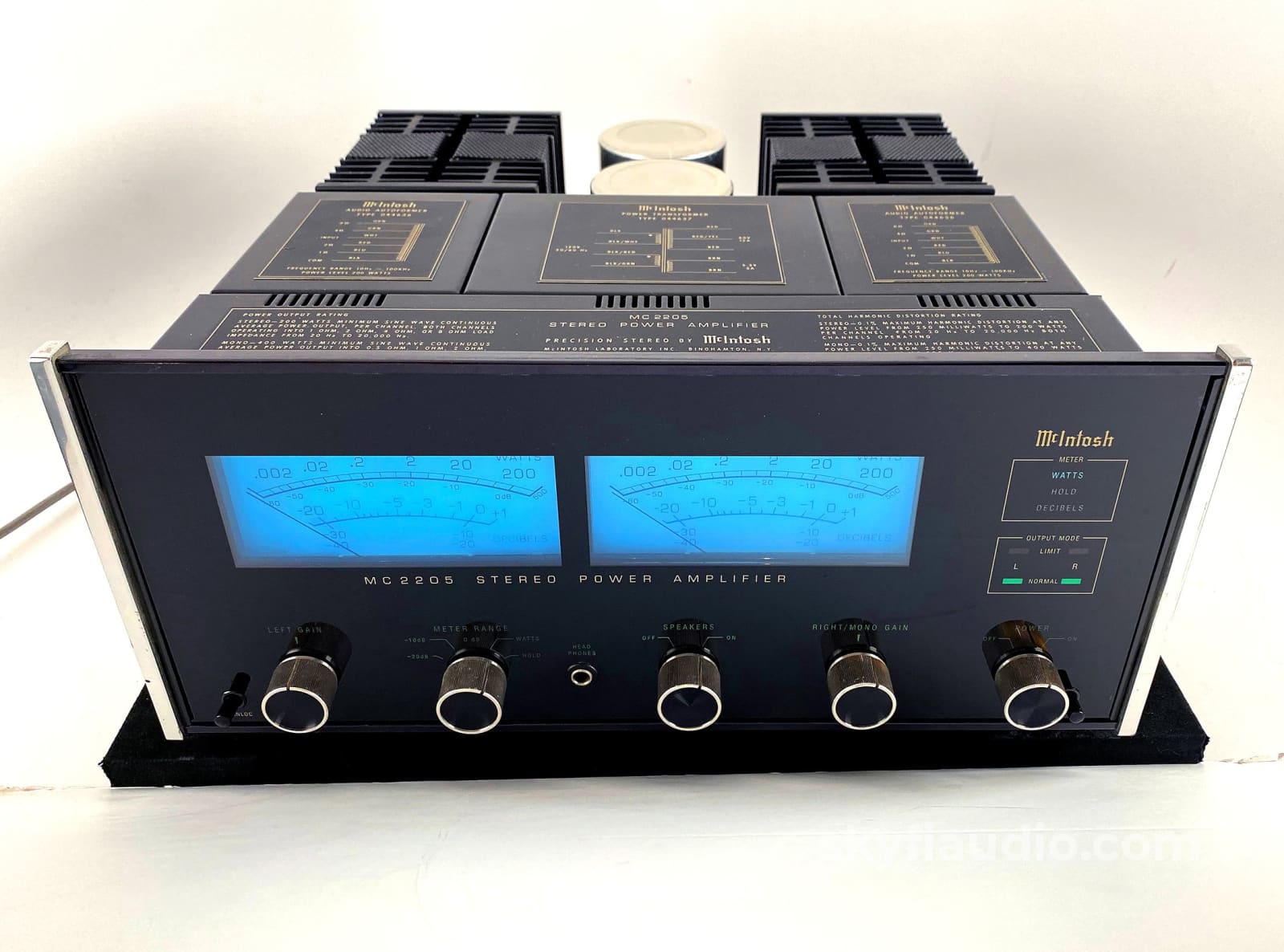 Mcintosh Mc2205 Vintage Power Amplifier - 200Wpc