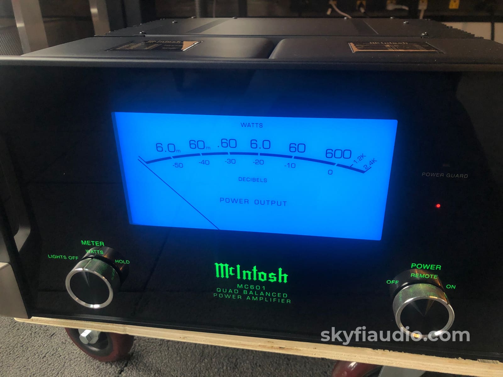 Mcintosh Mc601 Quad Balanced Monoblock Amplifiers - Wow!! Amplifier