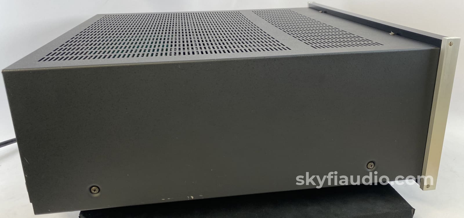Mcintosh Mc7108 - 8 Channel Amplifier Configurable And Near Mint