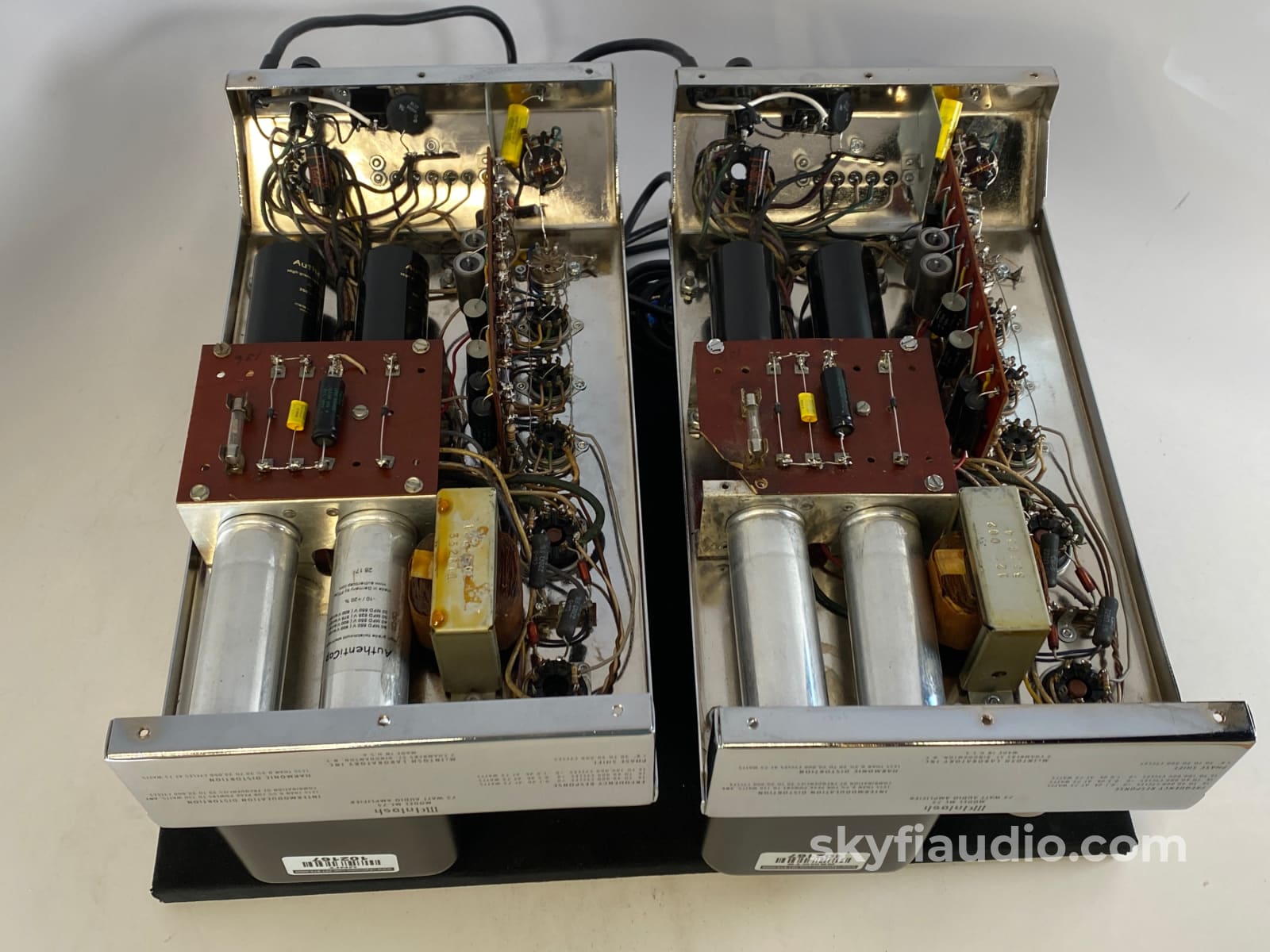 Mcintosh Mc75 Vintage And Restored Tube Monoblock Amps - 120 / 240V Capable Amplifier