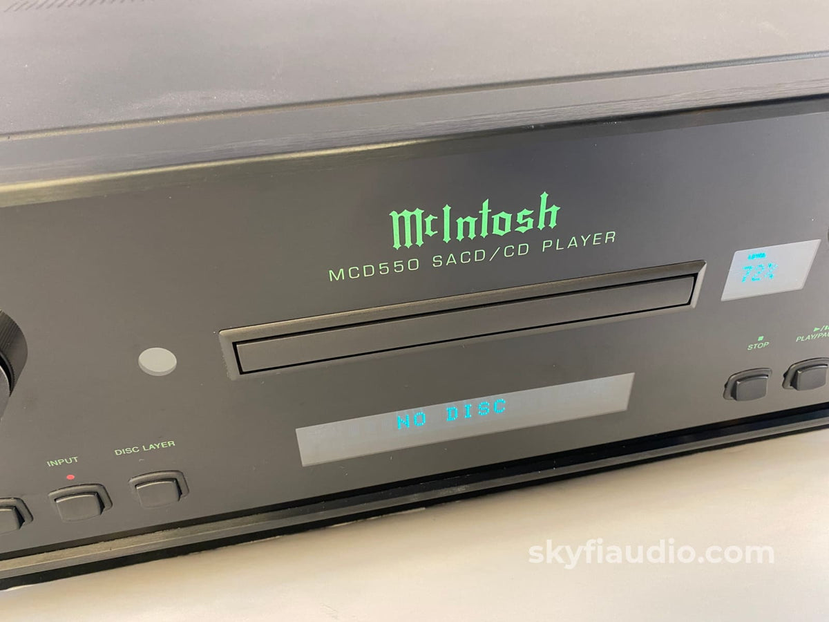 McIntosh MCD550 SACD/CD Player and DAC FOUR 32bit/192kHz DACs Per C