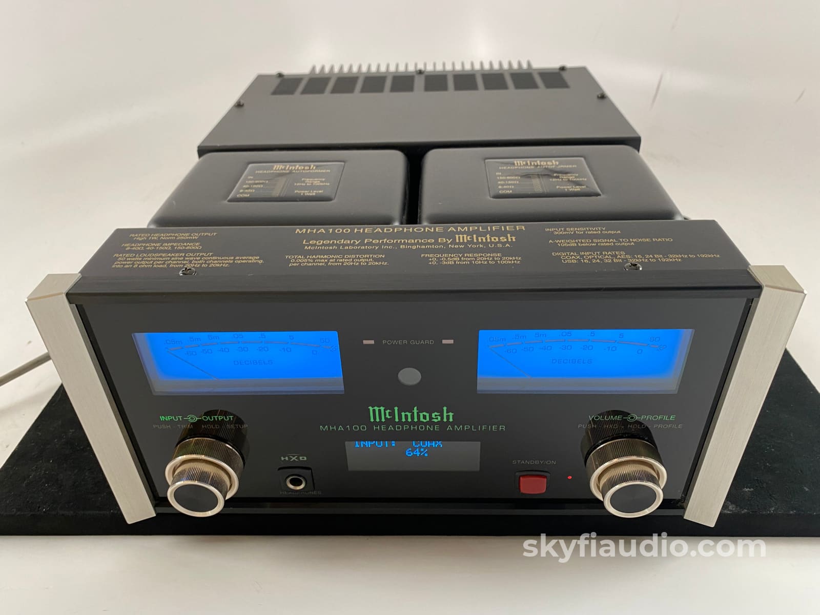 McIntosh MHA100 Integrated Amplifier For Headphones Or Speakers