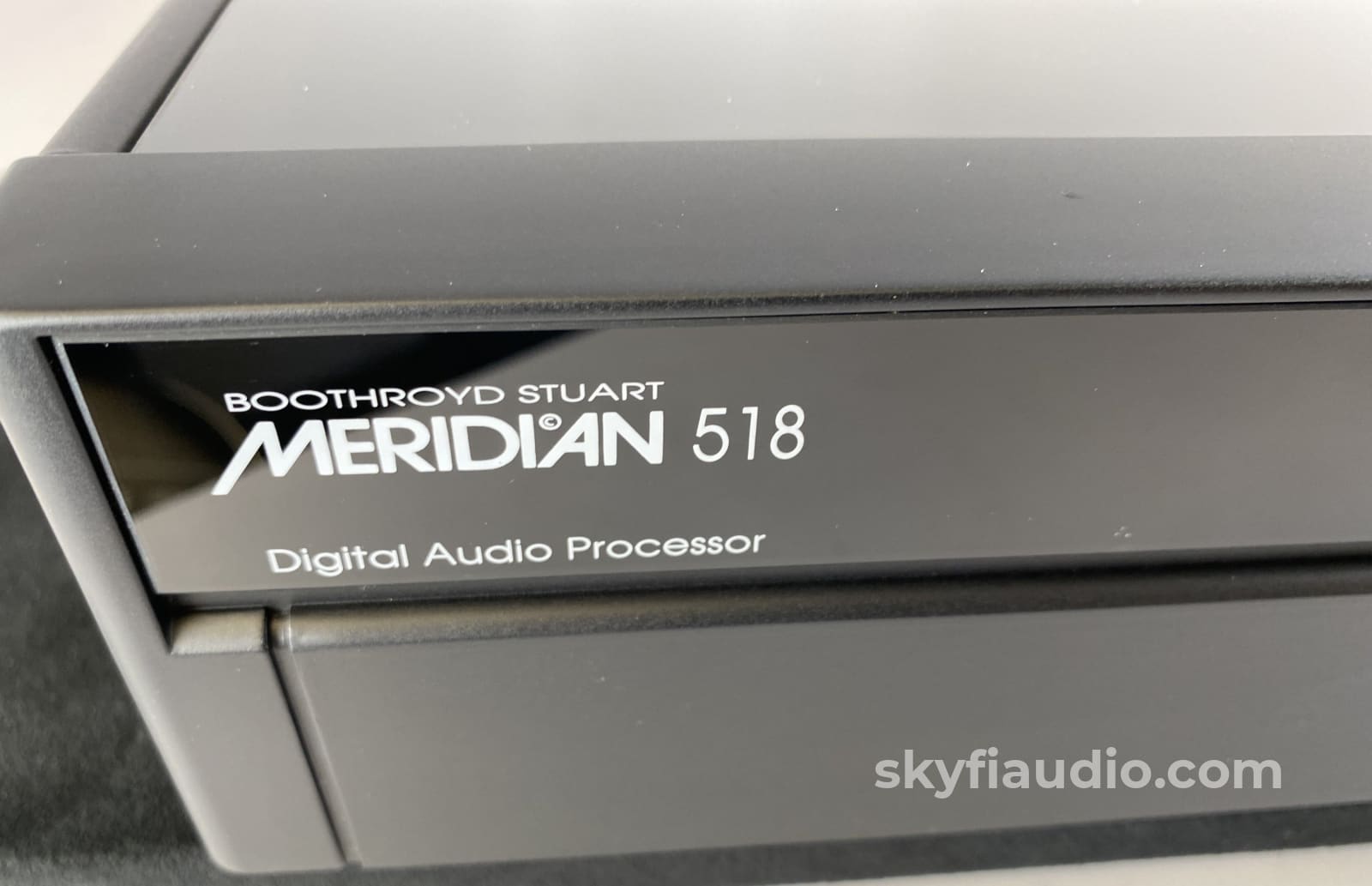 Meridian 518 Digital Audio Processor - 72-Bit With Original Box Manual And Remote Cd +
