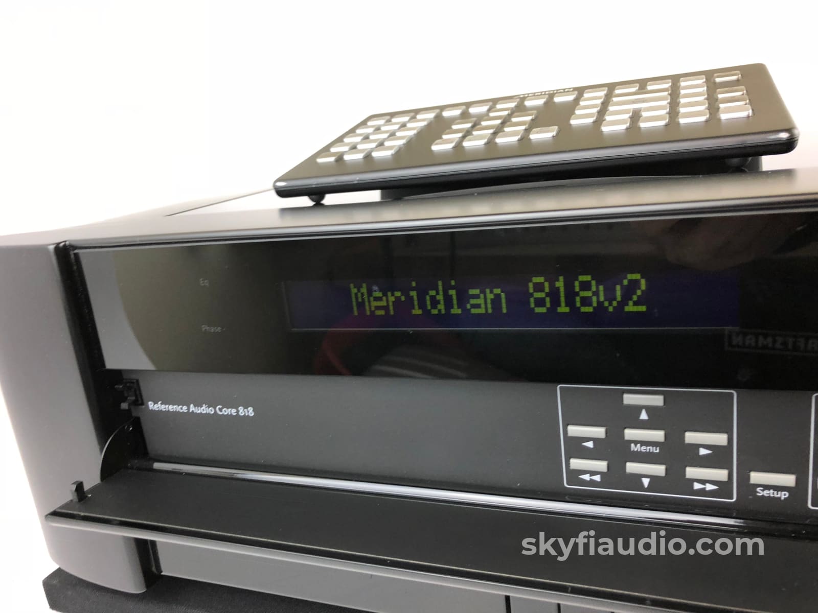 Meridian 818V2 Modular Preamp - Reference Audio Core Mint Condition And Complete Preamplifier