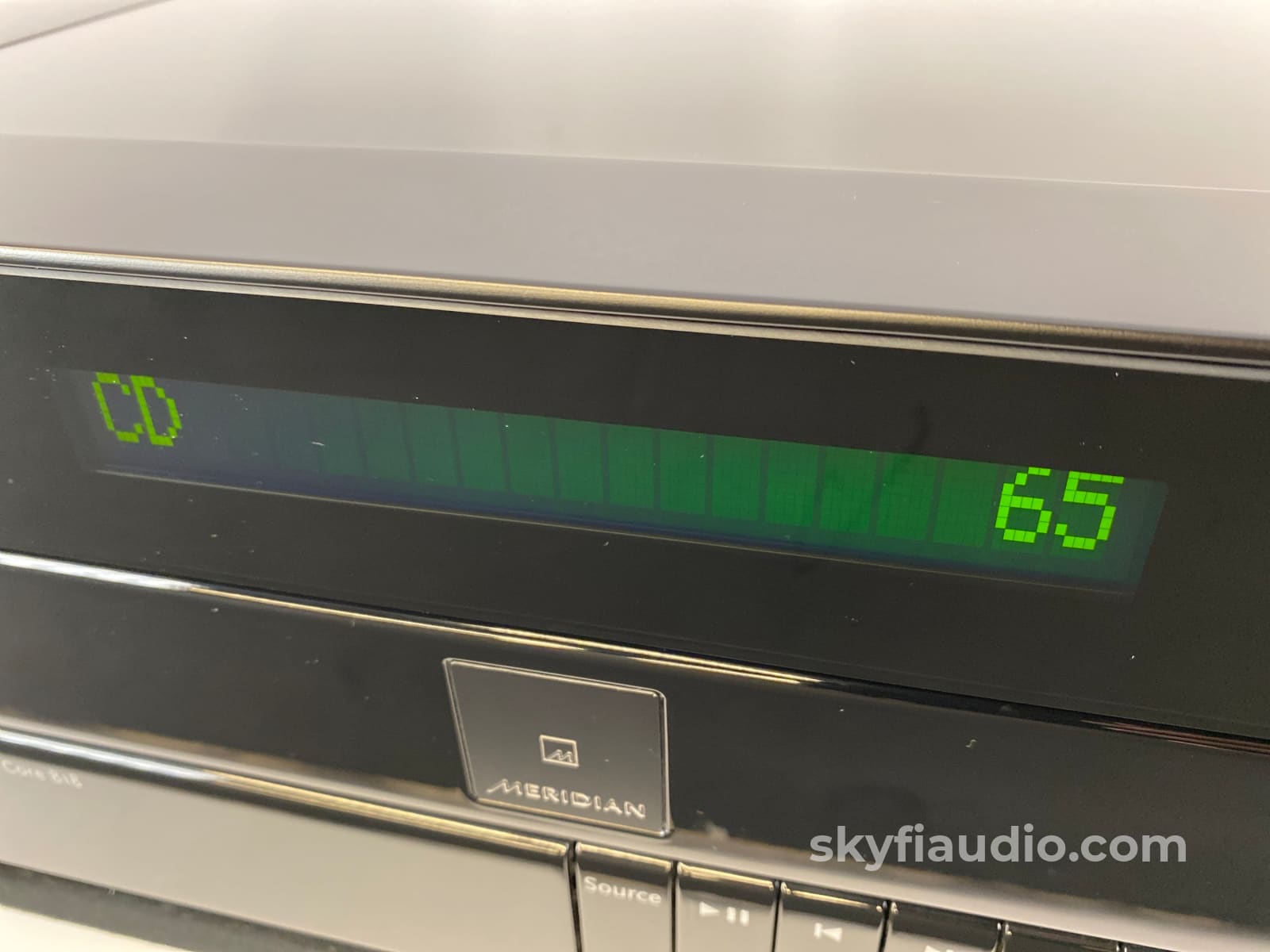 Meridian Reference Audio Core 818V3 - With Mqa Hi-Res Preamplifier