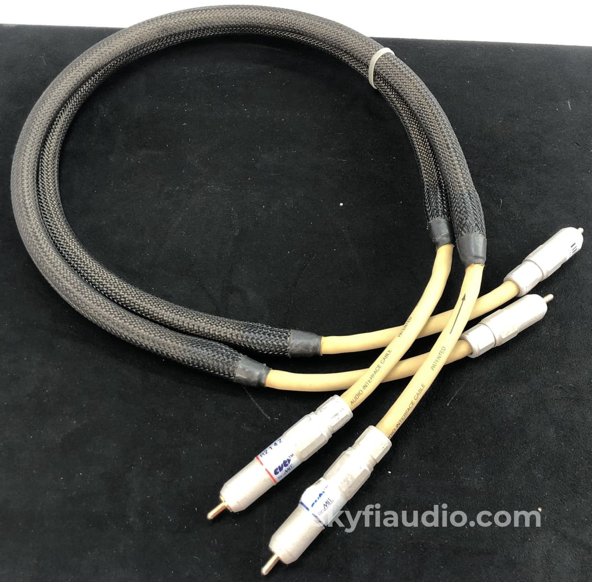 Mit (Music Interface Technologies) Mi-330 Rca Cable - 1M Cables