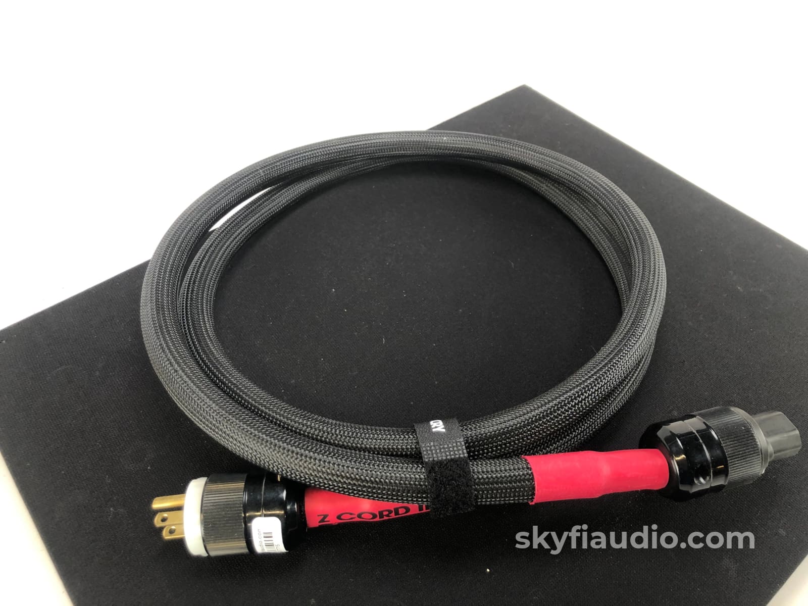 Mit (Music Interface Technologies) Z Cord Iii Power Cable - 2M Cables