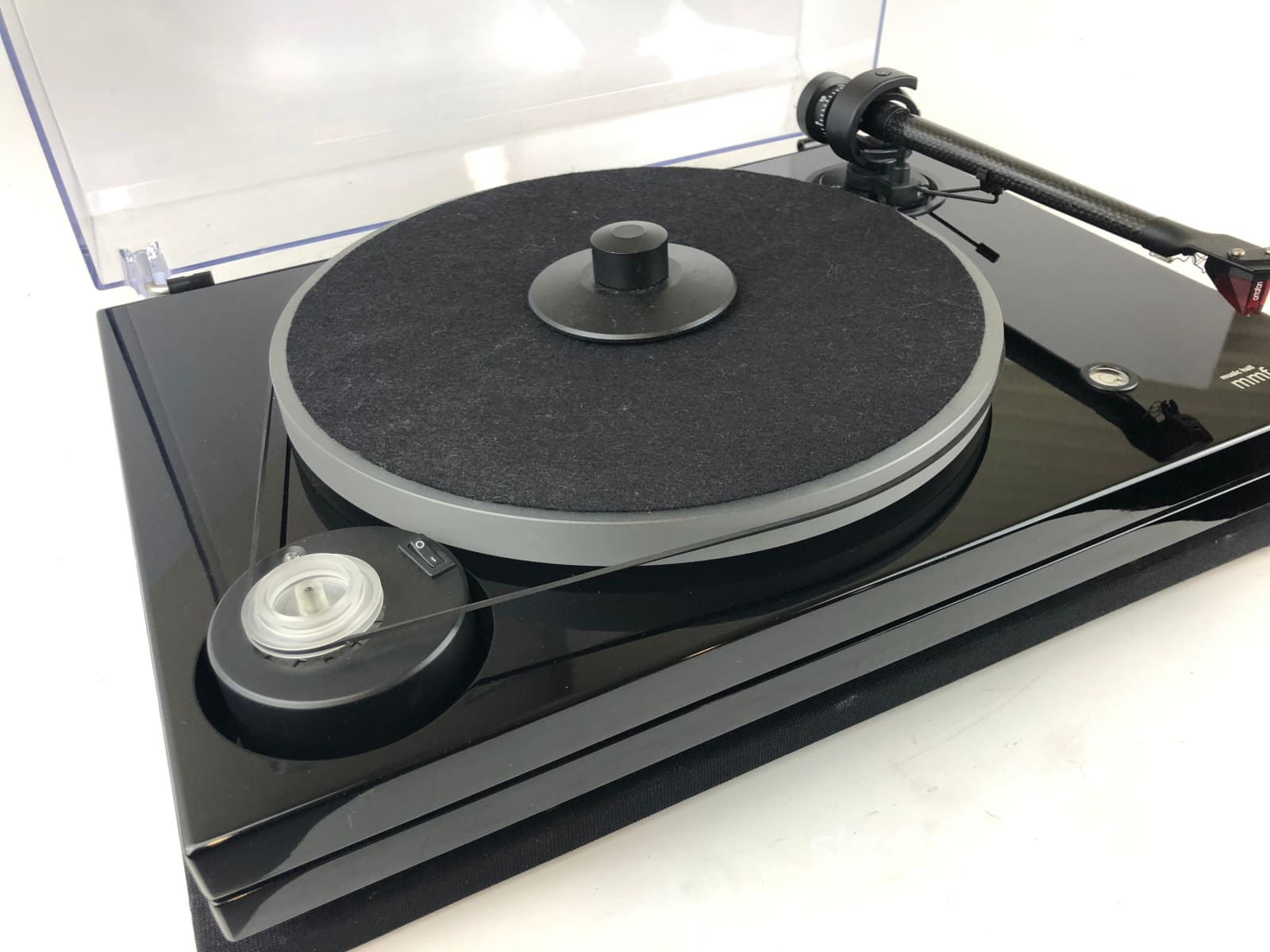 Music Hall Mmf-7.1 Turntable With New Ortofon 2M Red
