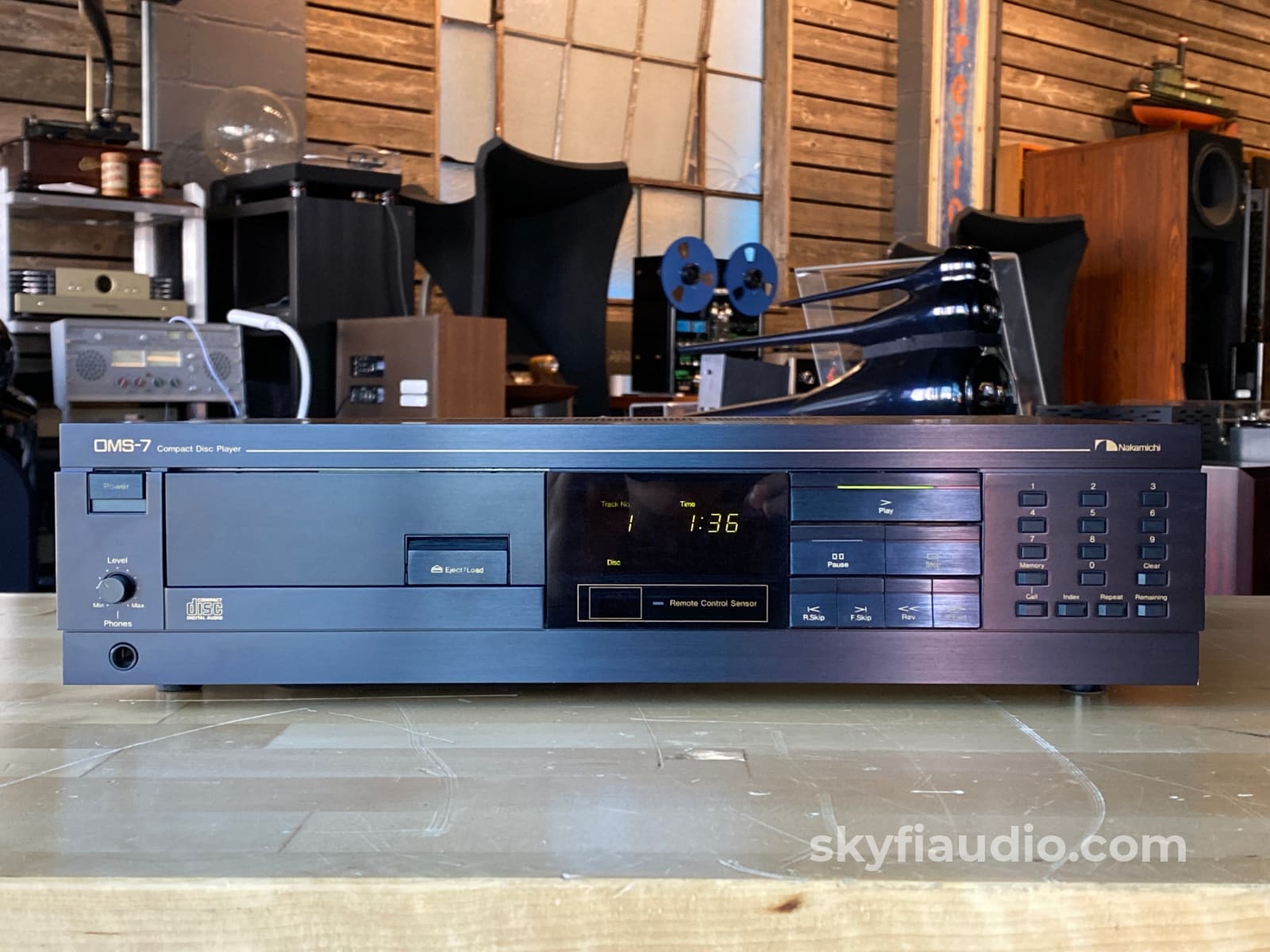 Nakamichi Oms-7 Vintage Cd Player With Remote - Dual Phillips Dacs + Digital