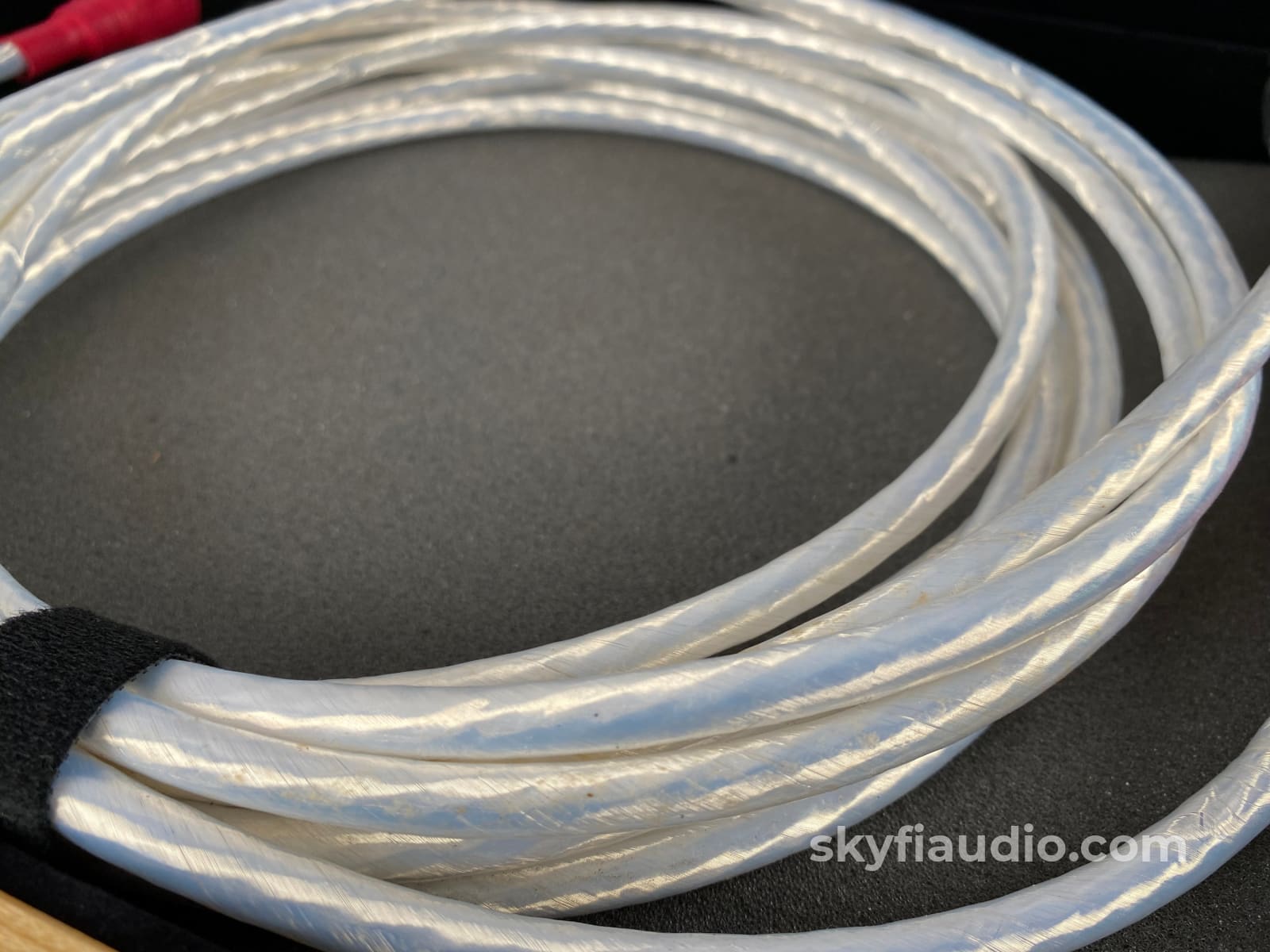 Nordost Valhalla Xlr Interconnects (V1) - In Original Wood Case 3.25M Cables