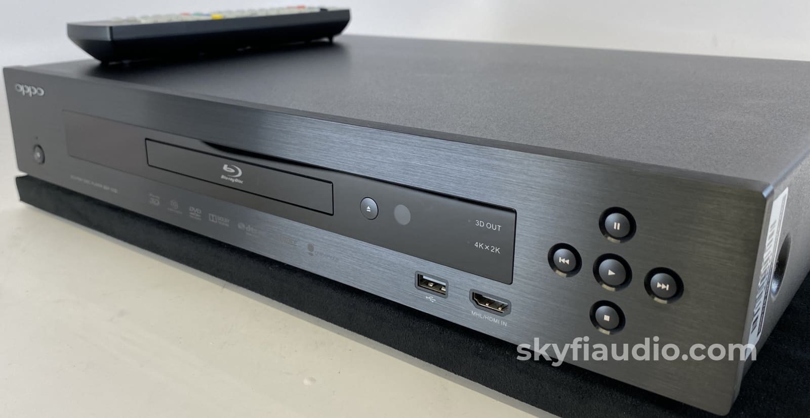 Oppo BDP-103D Darbee Edition SACD/CD/Blu-ray Player With Remote