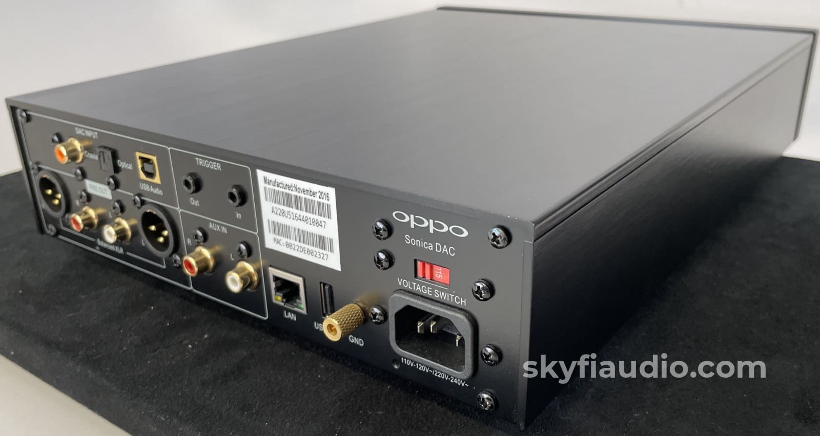 Oppo Sonica Audiophile Dac And Network Streamer - Ess Es9038Pro Sabre Cd + Digital