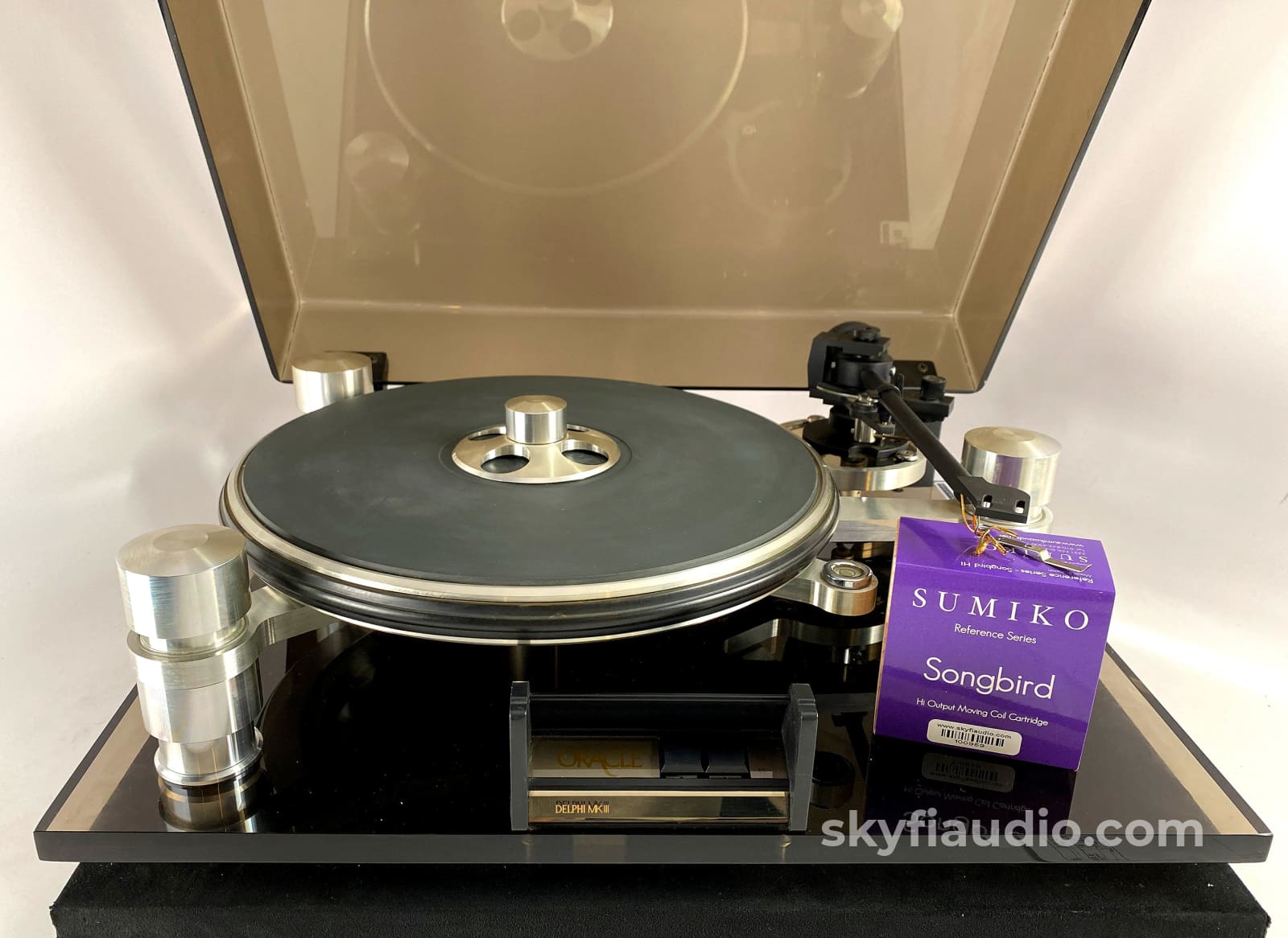 Oracle Delphi MkIII Turntable With Sumiko Premier FT-3 Arm and New Car