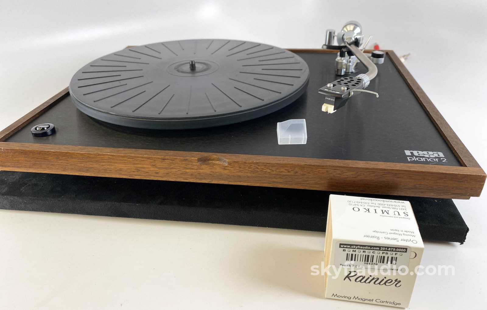 Original Rega Planar 2 Turntable With Wood Plinth And Tonearm