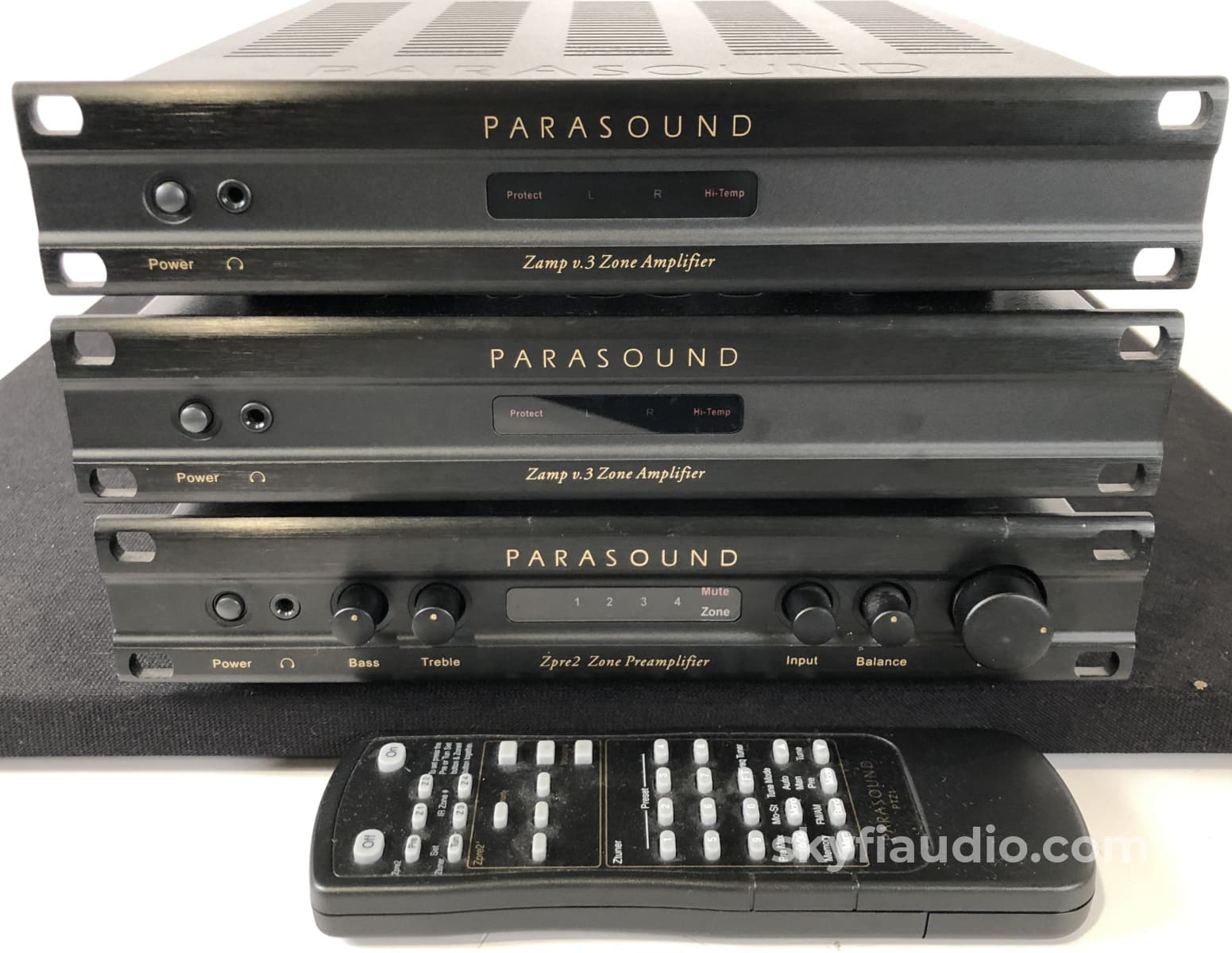 Parasound Zpre2 - Stereo Zone Preamp With Remote Preamplifier