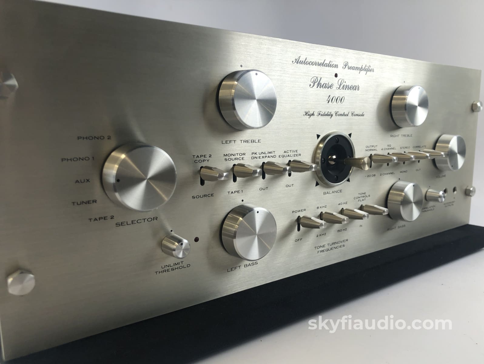 Phase Linear 4000 Series Autocorrelation Preamplifier - Restored