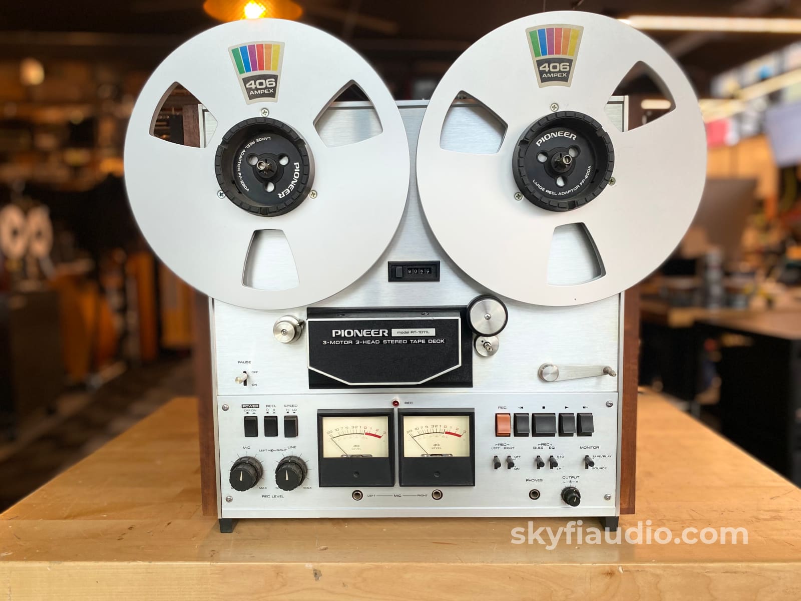 Vintage 70s Pioneer RT-1011L Reel to Reel Tape Recorder For Sale