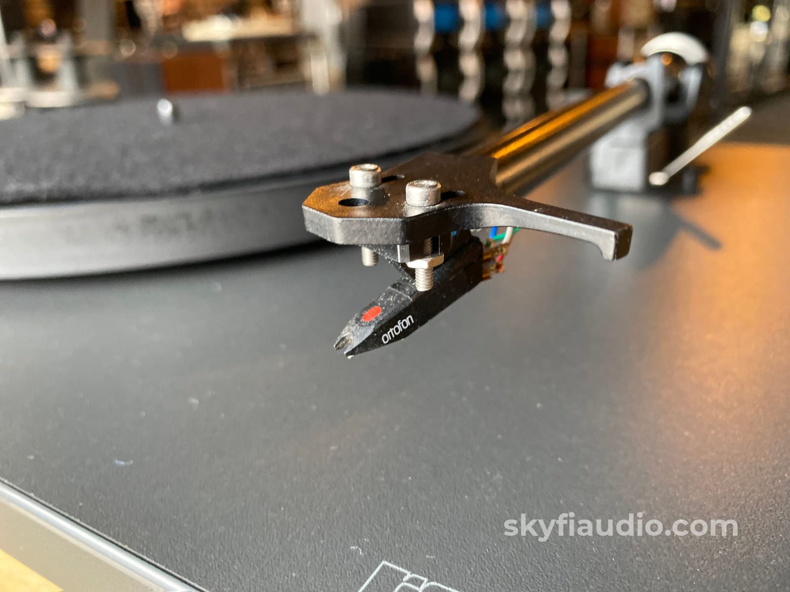 Rega Planar 1 (P1) Turntable Fitted With Ortofon Cartridge